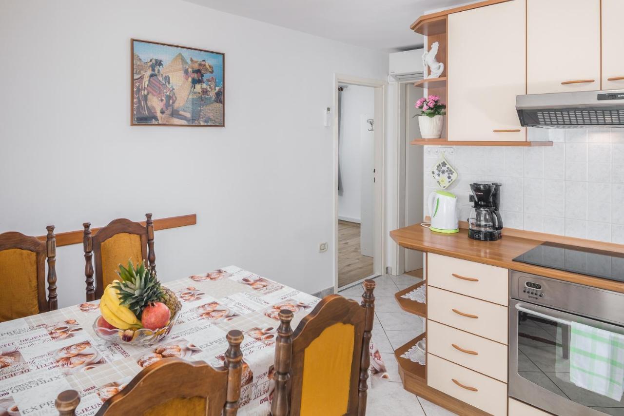 Apartments By The Sea Zambratija, Umag - 2557 Esterno foto